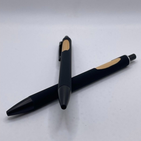 Crayon personnalisé bureau